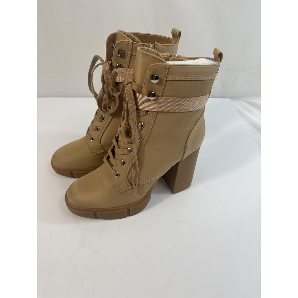 Steve Madden Herrick Boots Womens Size 9 Beige Combat Ankle Block Heel Platform